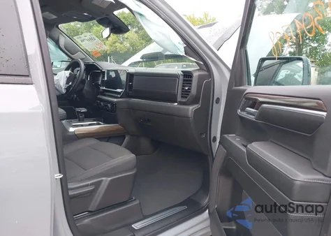 2024 Chevrolet Silverado 1500 4Wd Short Bed Lt Trail Boss from USA, damaged, VIN 3GCUDFED0RG262534